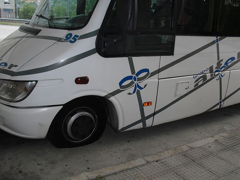 2017-06-27 FolgaAutobusesOurense03.JPG